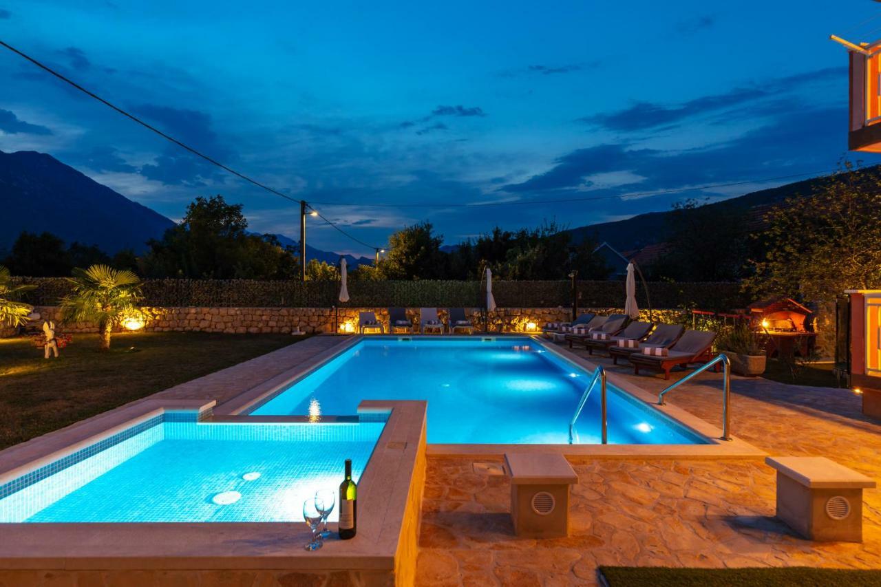Luxury Villa Poquito Zagvozd Exteriör bild